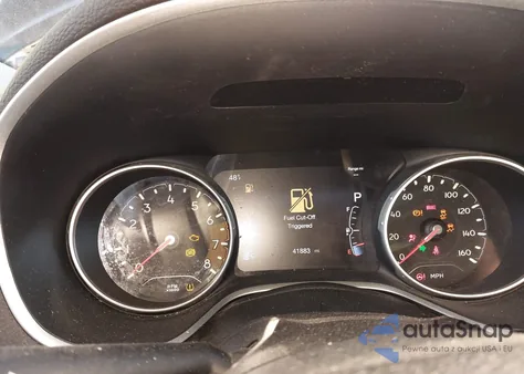 2018 Jeep Compass Latitude 4X4 z USA, uszkodzony, nr VIN 3C4NJDBB5JT175891